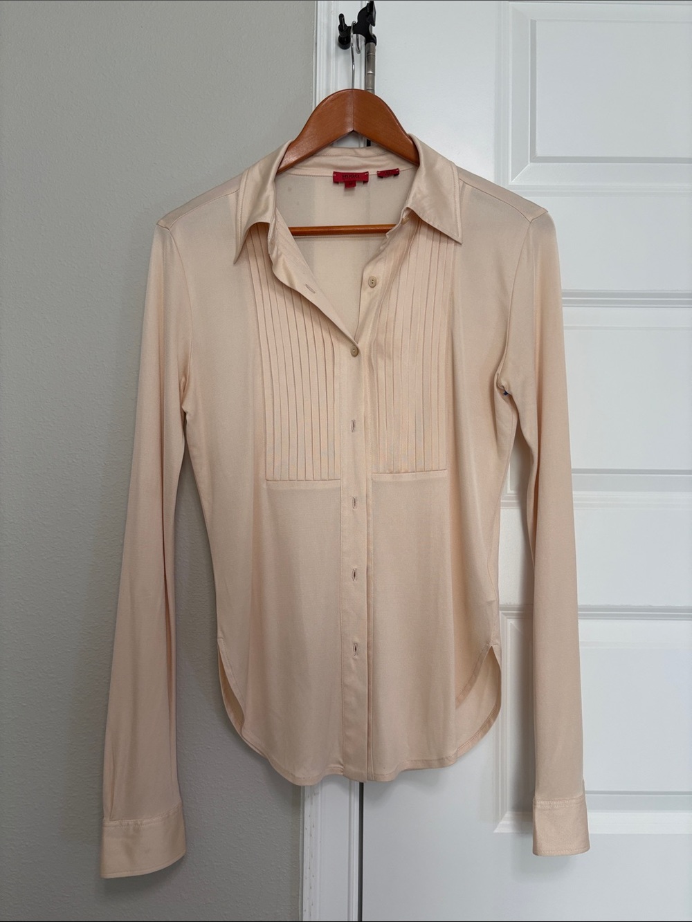 HUGO Women's Cream Pleated Front Button-Down Shirt